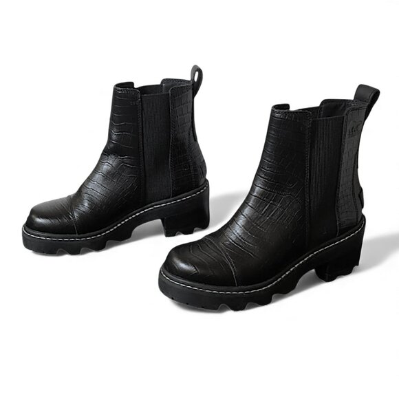 Sorel Joan Now Chelsea Boots in Black Tawny Buff Croc (Size 7) - Picture 7 of 16